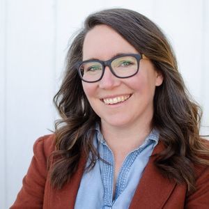 Meet your Posher, Lucy